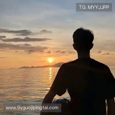 华熙皎